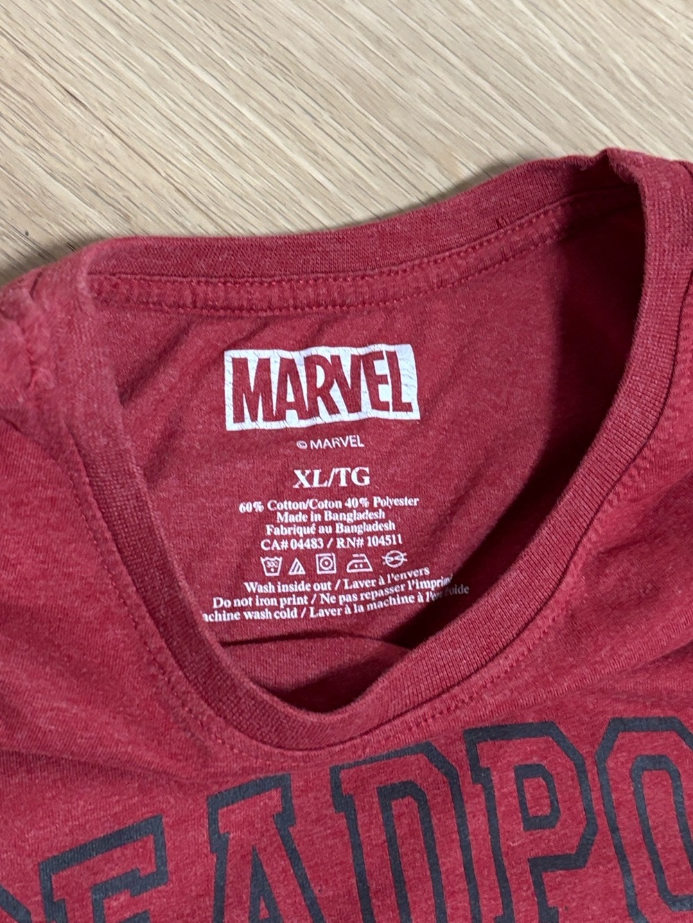 MARVEL (XL) Deadpool Short Sleeve Graphic Tee Red Crew Neck Cotton Blend - Picture 6 of 9